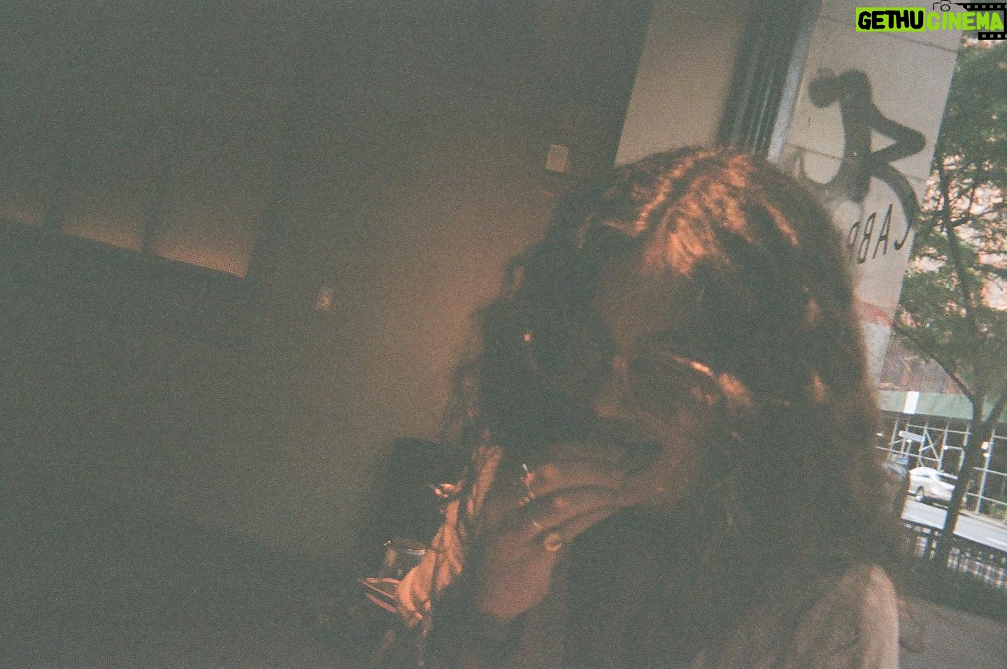 Dar Zuzovsky - 3 Likes - Tribeca film pt 3