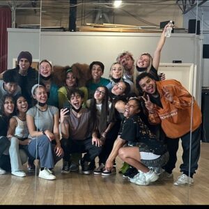 Dara Reneé Instagram - 4 years ago my life changed ❤️ 4 years ago I met a group of people that not only are a vision of magic but they all  spread it effortlessly to everyone around them❤️ I learned so much on this journey ❤️ I first auditioned for High School Musical when I was 15 at a open call 🥹 Never in a Million years did I know the family God would have blessed me with ❤️ 4 years in and my love for them has only grown deeper❤️ Thank you to my friends ❤️ Thank you to our supporters and Thank you Lord for this beautiful experience ❤️ best believe the magic is still overflowing ❤️❤️LOVE YOU ALL!!! #hsmtmts #kourtneygreene