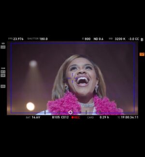 Dara Reneé Instagram - Everything happens for a reason and I’m so grateful this did❤️ Thank you to all the friends I’ve made along the way🥹❤️ Thank you to our magical brilliant supporters🌸  We would not have come this far without y’all 💛 I love you so much Ms Kourtney Greene💗🌸💐💄🛍️LETS GO OUT WITH A BANG!! S4 HERE WE COME!!!! #hsmtmts #kourtneygreene