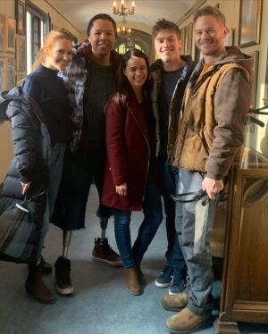 Darby Stanchfield Instagram - 🚨S2 @lockeandkeynetflix NOW STREAMING 🚨 I. Love. These. People. 
I cannot begin to describe what a blast it was working with this incredible cast and crew!  They are fun-loving, talented, hard working people that threw their hearts into this work. We had a blast making #lockeandkeyseason2 and we hope you enjoy it! 💥💥🗝💥