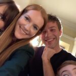 Darby Stanchfield Instagram – Quick refresh—> @lockeandkeynetflix : The Lockes, a sort of normal family who have mostly gotten over their dad’s mysterious murder, with a mom relapsed to drinking gin but is now back on the wagon and still can’t remember magic and the kids think they have defeated Dodge, continue to act sort of normal at family meals but are really using and discovering new cool keys. WHAT COULD GO WRONG. 
FIND OUT IN FOUR DAYS when all hell breaks loose. 😆✨🗝✨
#lockeandkeyseason2