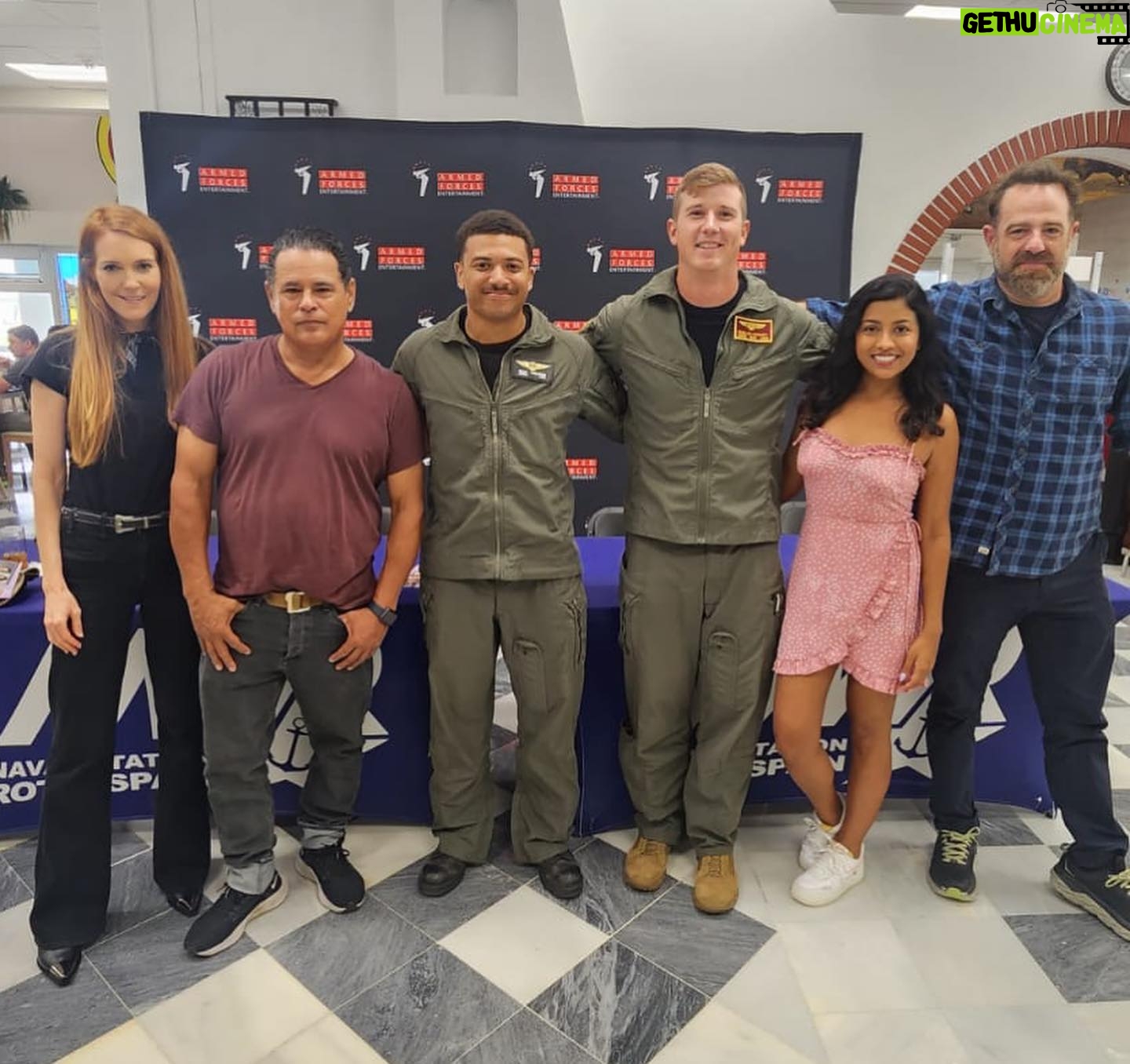 Darby Stanchfield Instagram - Huge honor traveling Europe on a Goodwill Military Tour ๐บ๐ธ with the delightful @pauladelstein @tiyabird @realraymondcruz via #armedforcesentertainment to thank our military men & women for their service! I learned so much and am so grateful for the experience! ๐บ๐ธ