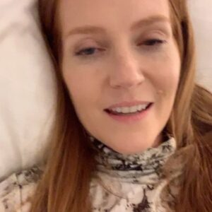 Darby Stanchfield Instagram - BTS season 2 silly shenanigans of @lockeandkeynetflix 
😆😆😆
1&2: I chickened out and never said 🙈
3: for our beloved @emiliajonesy 🥰
4: dear Rendell Locke @billheckyes ⚱️
5: just a real normal day at work ☠️
6:  turtleneck party with @laysladeo 🔥
7: Brinker’s end season 2 quest 😰
8: Nina’s new BF’s infomercial @brendanhines 💰