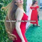 Darcy Rose Byrnes Instagram - Glambot X Reefer Madness 🍃 Opening Night 💚 #glambot #musicaltheatre #openingnight #reefermadness