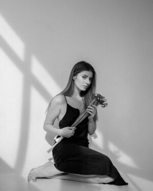 Daria Petrozhytska Instagram - Щоденна і безмежна вдячність нашим захисникам і захисницям! Ви наші герої! Ви наше ВСЕ! 💙💛