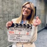 Daria Petrozhytska Instagram - #будиночокнащастя у мене «Стоп. Знято.» Дякую чудовій команді і прекрасним партнерам ❤️ Дякую за Машу ! Дякую, що прийняли в сімʼю @iqproduction 🧡 Побачимось на @novy_channel 💚 Чекаєте?