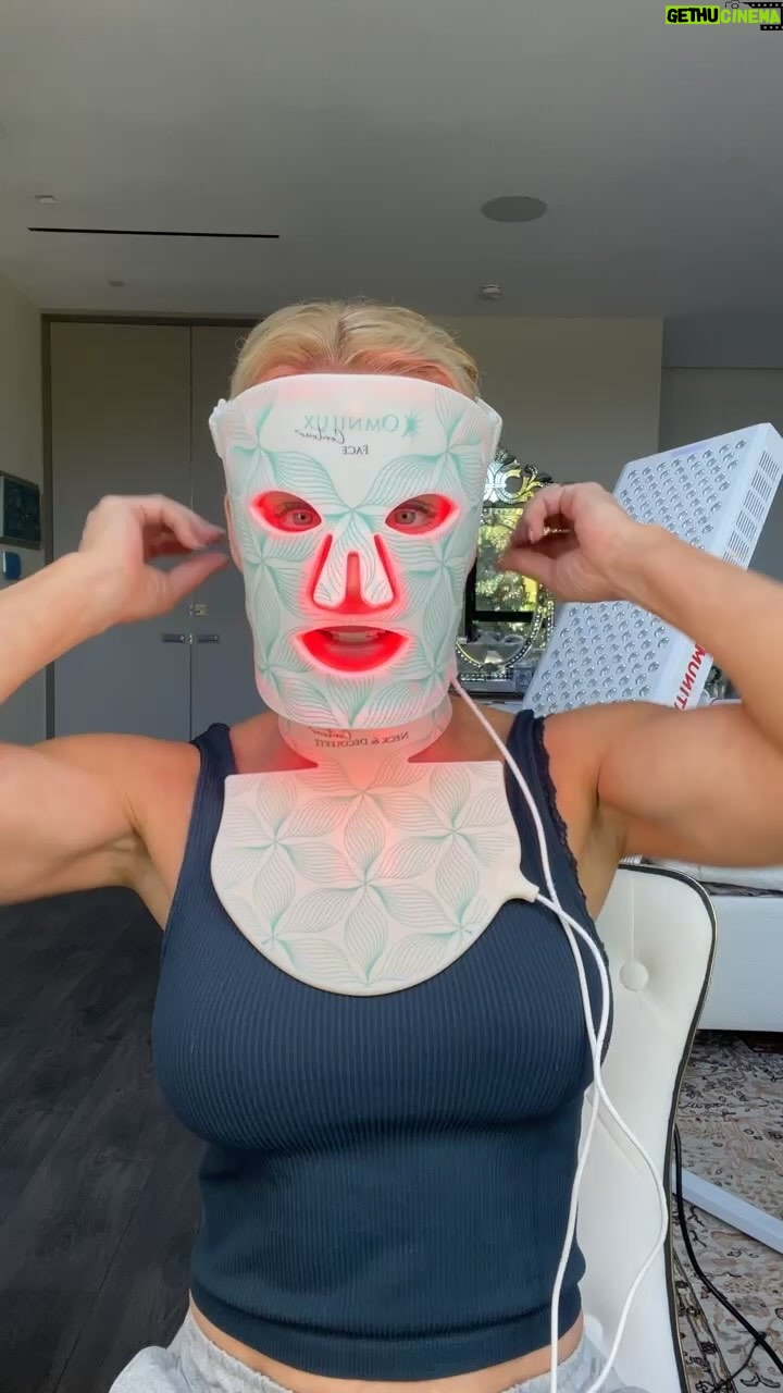 Darnell Cox - 758 Likes - 🚨Red Light Therapy mask GIVEAWAY🎉🎉🎉
Tag 3️⃣ to win the Omnilux Face Contour Red Light Therapy Mask!
🏆Winner announced on next Sunday’s Instagram Live!
🗣️The more you comment, the more chances to win!
#redlighttherapy #skincaregiveaway #lookyoungerlonger #50plusskincare