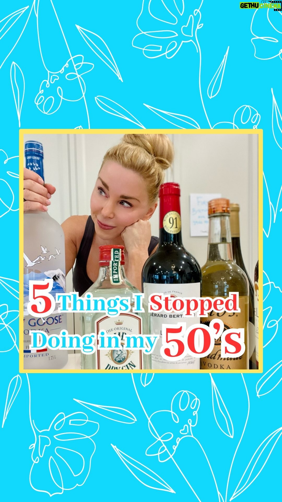 Darnell Cox - 475 Likes - Here are 5 things I stopped doing in my 50’s that physical & mental health:
1. 🍷🚫I stopped drinking alcohol! Alcohol was a part of my life for 30 years. I’m not saying it was easy to quit, especially since alcohol is at nearly EVERY social occasion and celebration, but cutting alcohol out of my life is the single best thing I’ve ever done for my health.
2. 🍎🍌I stopped snacking on fruit! I used to grab a piece of fruit mid day to get me to dinner. However, research reveals (as well as a continuous glucose monitor I wore to test it myself) that fruit is not the best thing to snack on. Fruit contains fructose, which can spike blood sugar levels and lead you down a path of eating more. It’s best to eat fruit AFTER a meal, not as a snack by itself.
3. 👟 💪I stopped looking for excuses to take the day off of the gym. Intentional movement EVERY day is GREAT for longevity.
4. 🏃♀️😰I stopped doing excessive cardio and instead incorporated more strength training 🏋️♀️, stretching🧘🏼♀️, and balance exercises. 🤸♀️
5. 😫🚫I stopped looking at Midlife as some sort of crises and started looking for Midlife Opportunities! 🤩🙌🏻
📲 Follow for Healthy Aging Tips!
💬DM me or Comment “COACHING” to book a 1:1 session with me, and let’s get you feeling, functioning, and looking your best at every age.🌟
#healthyaging #50plus #lookandfeelyourbestatanyage
#midlifechanges #sobercurious