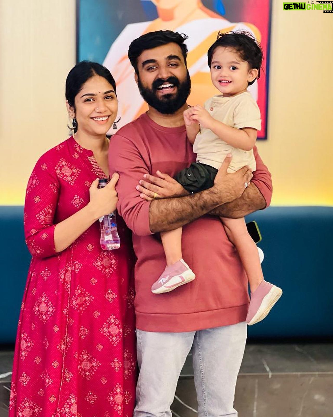 Darshana Das - 79.8K Likes - 💞😍😍💞