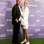 Darya Moroz Instagram - А у нас с папасей @moroz_film сегодня премьера на фестивале НОВЫЙ СЕЗОН!!! #сексдоипосле #лунатики Пожелайте нам удачи🤞🏻