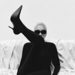 Darya Moroz Instagram - «Секс — не главное, главное – отношения» — так звучит основная идея сериала Okko «Секс. До и после», режиссером которого выступила Дарья Мороз. Специально для The Blueprint актриса рассказала, почему важно открыто говорить о сексе, как разрешать себе быть неловким и искренним и какой еще бывает любовь. Читайте в интервью по ссылке в шапке описания @theblueprint.ru Photo: @damir_zhukenov Style: @thejourne Muah: @charandaeva Set design: @ylittka Director of production: @nastyaterehova Project manager: @_pashaproshin Art director: @svetapavlova Creative lead: @nikolkaisnotgood Producer: @fayafa Collage: @antontkachuk Design: @veta_chek Text: @natasha_fnlsnm Editor: @leraliverpool Photographer’s assistant: @art_light_production Set designer’s assistant: @annaproklova