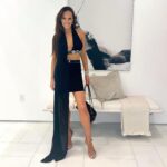 Davina Portratz Instagram - “I’ll stop wearing black when they make darker colors.” Guess the quote? Pro tip: not this day of the week 😂🖤