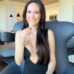 Davina Portratz Instagram – Are you looking to buy real estate? If so, then you’re probably looking for a home loan with the lowest interest rate and for that, you’ll need strong credit. Smart credit can help you reach your financial goals and save money by optimizing your credit. Try it for just $1, Link in bio!
@smartcredit #smartcredit #smartcreditpartner #sellingsunset #realestateloans #realestate