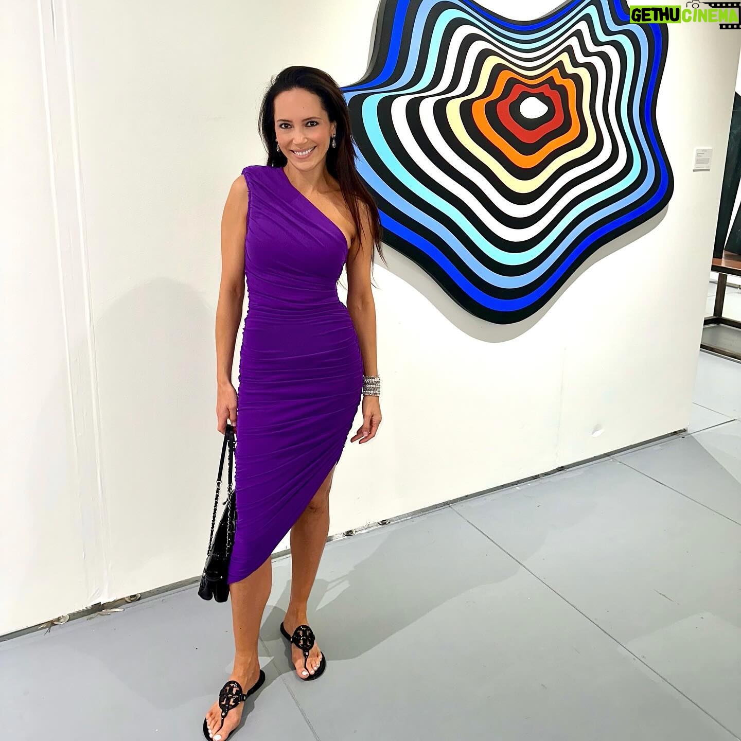 Davina Portratz Instagram - Art Basel 💜💚 Which pic is your fave?