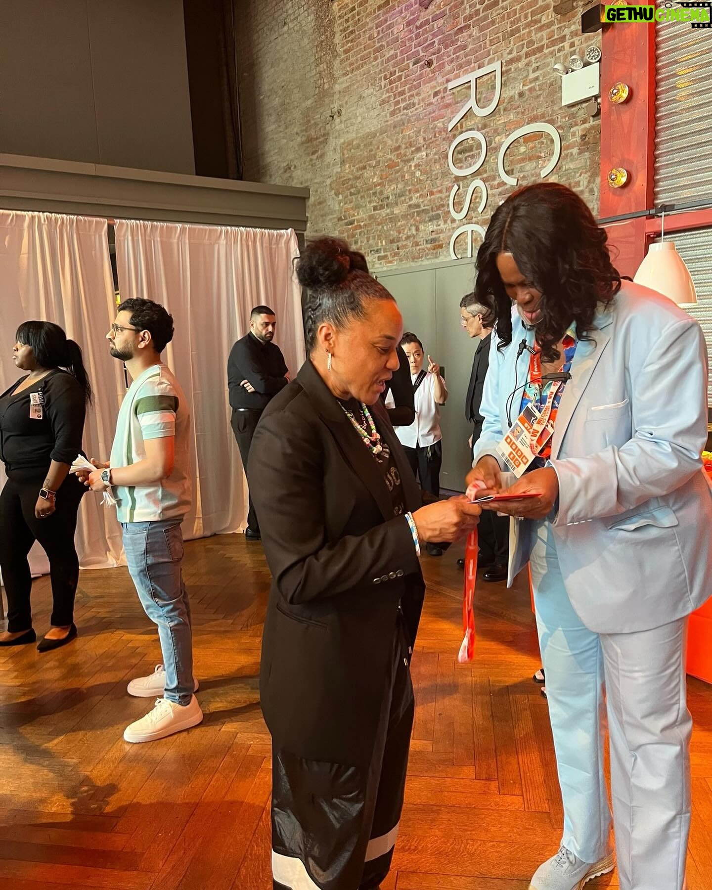 Dawn Staley Instagram - The new official @tissot_official @wilson @wnba watch! Yall know what time it is!!