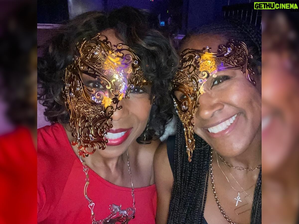 Dawnn Lewis Instagram - I had so much fun at @damselatlanta with my “always-a-good-time” friends @terrijvaughn @kimferguson and cousins @jassysisi @hazel_eyes73. Great food, gorgeous atmosphere, sexy stage show and a real party afterwards! This spot has everything! Damsel Atlanta is owned and run by my dear friend & legendary choreographer @otissallid and his partner @davegreen. They and their staff make sure everyone in the spot has an unforgettable experience.💖 I plan on going anytime I’m in ATL! You gotta check it out. Thanks soooo much Otis! 🥰 #damselatlanta #atlanta #atlantanightlife #atlantanights #friends #family #friendship #goodtime #memories #memories