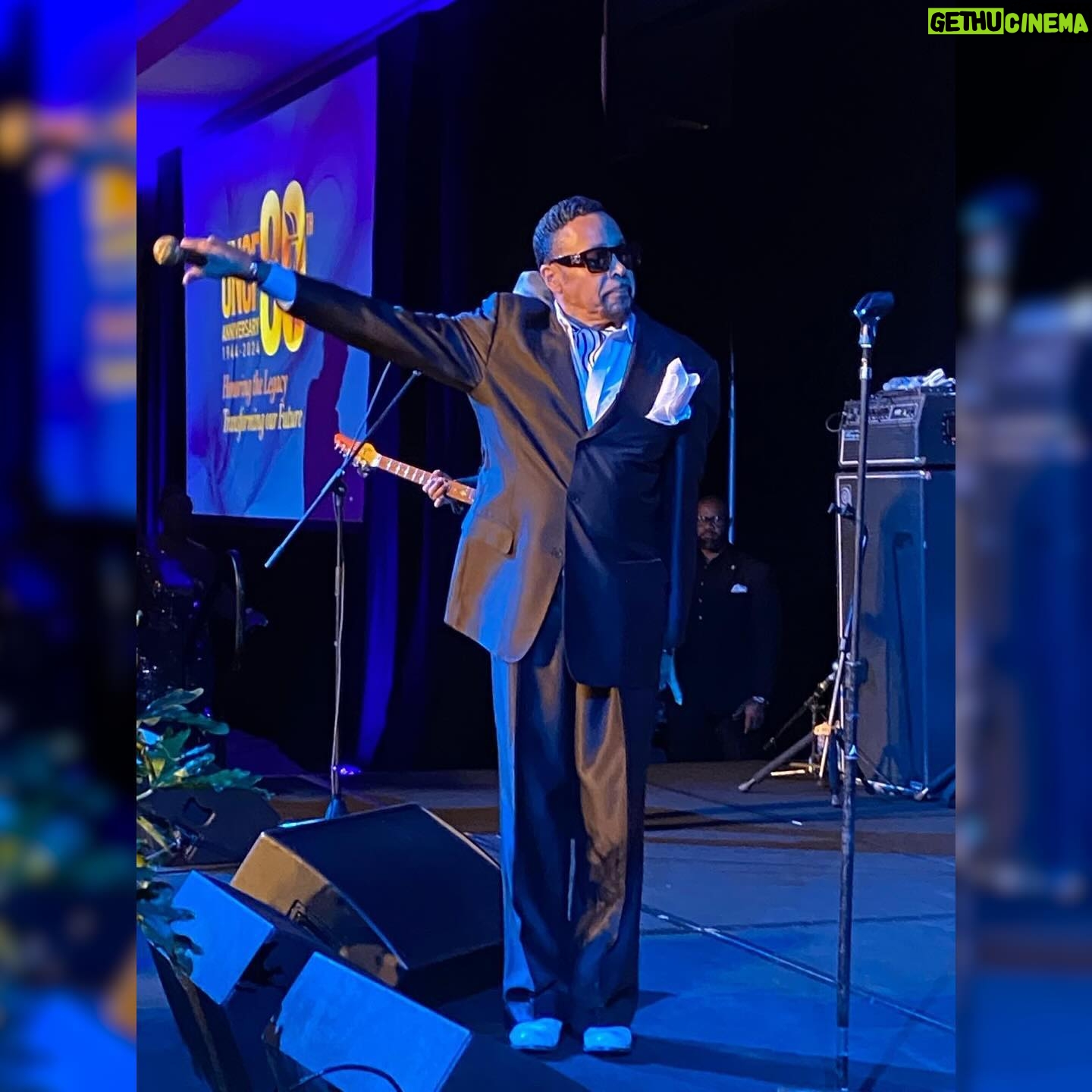 Dawnn Lewis Instagram - I was honored to once again host the annual @UNCF “A Mind Is...” Gala in San Francisco. Close to 700 attendees gathered in celebration and support of the UNCF’s 80th anniversary of service and commitment to HBCU students & their education goals. The “Fund” has provided scholarships, financial aid, and grant support to 37 HBCUs totaling hundred of millions of dollars in its 80 history! I’ve been a proud supporter of the organization since the 80’s and welcome any opportunity to join their efforts. “A Mind Is A Terrible Thing To Waste…. But A Wonderful Thing To Invest In”. - UNCF This year’s honorees included @Cisco for Outstanding Corporate Partner and Larry Tripplett. Cisco is also the sponsor of our current @ADWTourExp! We are very happy to be partnering with them to further the legacy and impact that our TV series continues to make in the world. The evening kicked into high gear when @TheMorrisDay & The Time turned it out! Before the set was over, I was up on stage doing “The Bird”, with a few other guests lol! Dress by Linda Stokes @LSOdesigns 💜 #HBCUAlumni #UNCF80Anniversary #AlaskaAirlines #UNCF #SupportHBCUs #MorrisDayandTheTime #DiversityandInclusion #SupportStudents #SupportTeachers #DawnnLewis