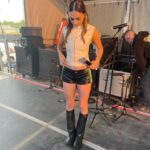 Daya Instagram - Toronto I may have had strep throat but that didn’t stop the girls from being feralll as ever (cue slide 3 @ferfuentesdrums breaking sticks during the DLMD intro) but honestly what a treat to be singing some queer girl songs echoed back by lots of other queer girls, thanks for the big warm gay embrace <3 @lavenderwildfest happy PRIDEEE