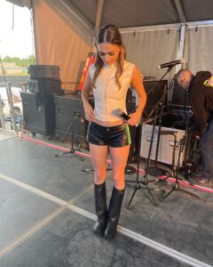 Daya Instagram - Toronto I may have had strep throat but that didn’t stop the girls from being feralll as ever (cue slide 3 @ferfuentesdrums breaking sticks during the DLMD intro) but honestly what a treat to be singing some queer girl songs echoed back by lots of other queer girls, thanks for the big warm gay embrace <3 @lavenderwildfest happy PRIDEEE