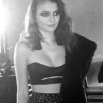 Daya Instagram – Old pic i found, “backstage” at a magazine shoot in 2015, don’t know if it ever came out. been feeling a lot recently for this 16 yo high school girl who stumbled into this mad world knowing nothing about anything, but had a fiery confidence about it all just the same— wouldn’t change any of it, just thinking, that’s all, years fly , wanna hug her <3