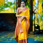 Dayyana Hameed Instagram - The hues of vishu never ends.... costume courtesy @ishkara_by_rinsha MUA @sajani_mandara_makeupartist 📷 @imagiophotography_official