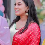 Dayyana Hameed Instagram – Smile and let the world wonder why😁…

Outfit @chakitha_designs