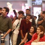 Dayyana Hameed Instagram – 🖤

📷 @arunraj_ra_ 

#moments
#audiolaunch 
#iyyerinarabia 
#durgakrishnaartist