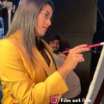 Dayyana Hameed Instagram - Paintings ennum oru weakness ayirunnu… @film_set_life @mr.rr_dop @shameernazar.ns