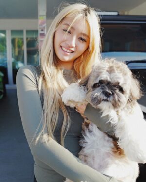 Debbie Tan Instagram - Messy hair maybe I do care 🐥