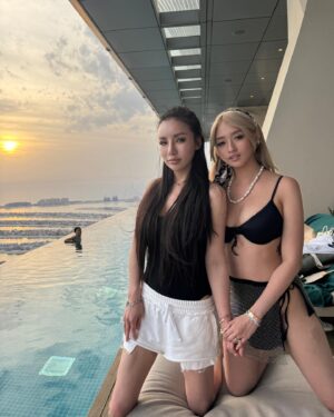 Debbie Tan Instagram - Chasing our tequila with sunsets ⛅️
