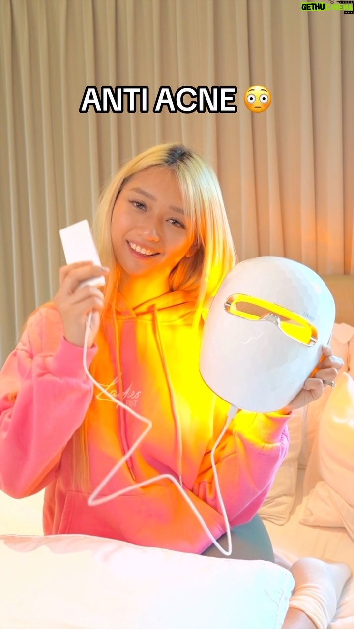 Debbie Tan Instagram - I’m a lazy girlie, of course I need to maximize my skincare game 🧖🏼♀️🫧 Got my hands on the latest Ulike ReGlow LED Face Mask that has 4 different skincare modes to target your skin concerns in just 10 MINS a day ⏱️😱 Use my discount code “ULIKEBR” for SGD 20/MYR 80 off and include ✨ DEBBIE ✨ in your order remarks to enjoy a buy 1 get 3 promo (2 boxes of masks, 1 freeze-dried essence with 7 bottles)! 🎀 SG Shopee: https://bit.ly/42aZlk5 🎀 MY Shopee: https://bit.ly/3vI4xQ7 @ulike_singapore @ulike.malaysia @ulike.thailand #UlikeFutureBeauty #UlikeClinicAtHome #UlikeAir3 #UlikeDavikah