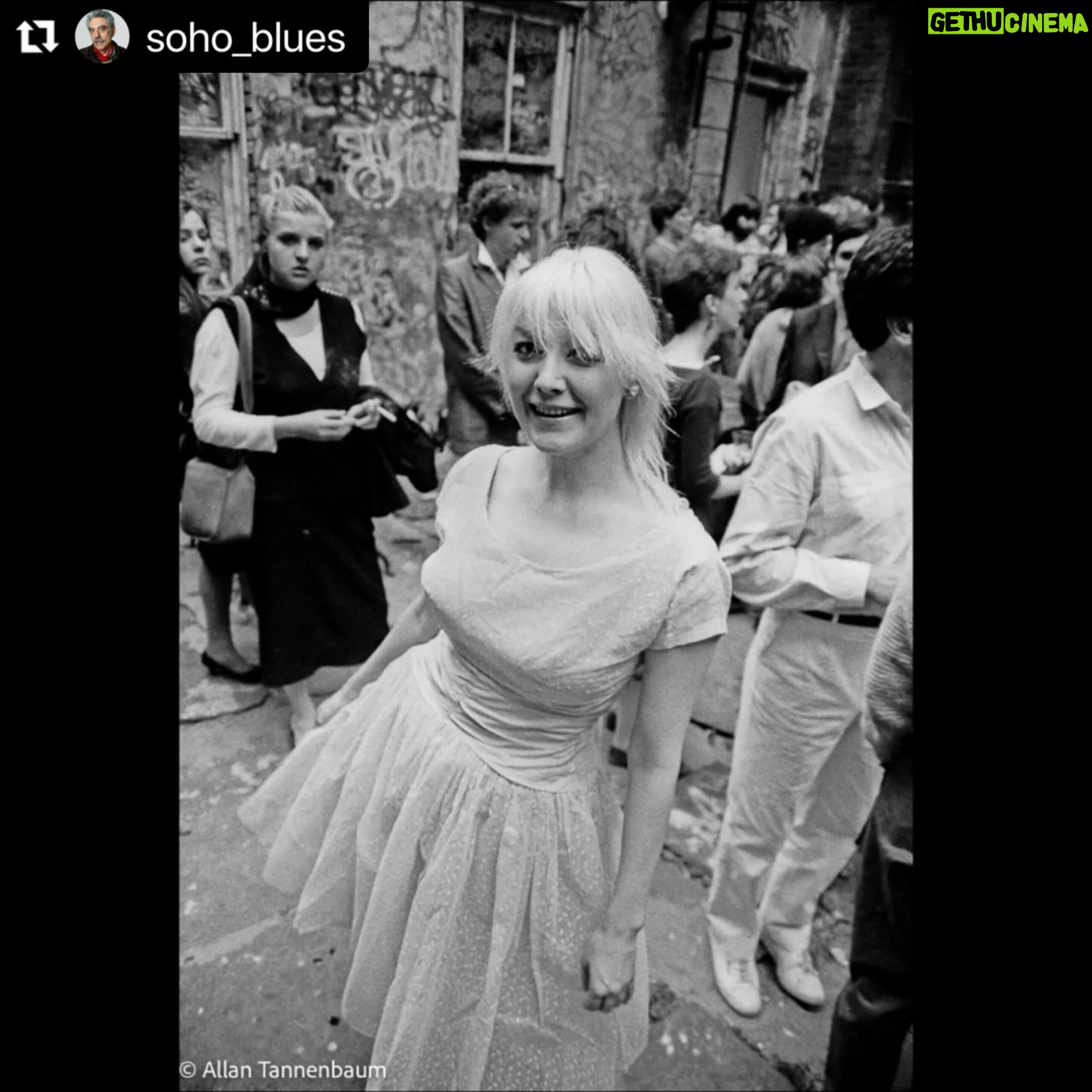 Debi Mazar Instagram - Such sad news to wake up to..R.I.P my friend @pattiastor #fungallery đ #Repost @soho_blues ă»ă»ă» Fade away and radiate...the downtown scene has lost another luminary. Artist, actress, and gallerist Patti Astor has passed away at the age of 74. This is my 1983 photo of Patti in the backyard of her pioneering Fun Gallery in the East Village. Rest in peace, dear Patti. Photograph ©1983-2024 Allan Tannenbaum / sohoblues.com all rights reserved