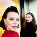 Debi Mazar Instagram - 🍀 18!! Buon Compleanno Giulia! Born on St.Patrick’s Day! 🍀 My lucky lady! I have so much gratitude & joy to be you mother💚💚💚💚💚 We are so proud of the woman you’ve become.. So intelligent,elegant and full of compassion & wisdom beyond your years. Always an old soul,since the day I saw your little face when you were born. You SHINE ! May this be a blessed start to your ‘adulthood’ & many blessings to you my love 😍 Auguri Tesoro! Here’s to the next chapter 🍀 💃🏻💯💪🏽💋❤️