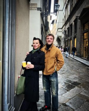 Debi Mazar Instagram - Was running errands in Firenze and randomly bumped in to Rocco! I am SO proud of his art! @maisonrhed  For the record ,I gave him his 1st haircut ❤️ #adoro #Succo d'arancia #Firenze #Zia