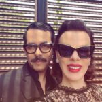 Debi Mazar Instagram – Fun with @manolocaro ❣️
Gracias por esta portada
Cover @panoramadelheraldo  por @ailedd_om 
Foto @irving_veyes @bryan_storm  @lasfotosdelobo 
Maquillage y peinado @leonelmakeup para @fentybeauty  y @hottoolslatam 
Styling @sir.styling 
Locación @kimptonvirgiliopolanco 
@coloursmexico  @julceesca 
Out this weekend in Mexico 
#lafiestaenlamadriguera
Last foto is a selfie 🤣❣️💯💃🏻 🇲🇽