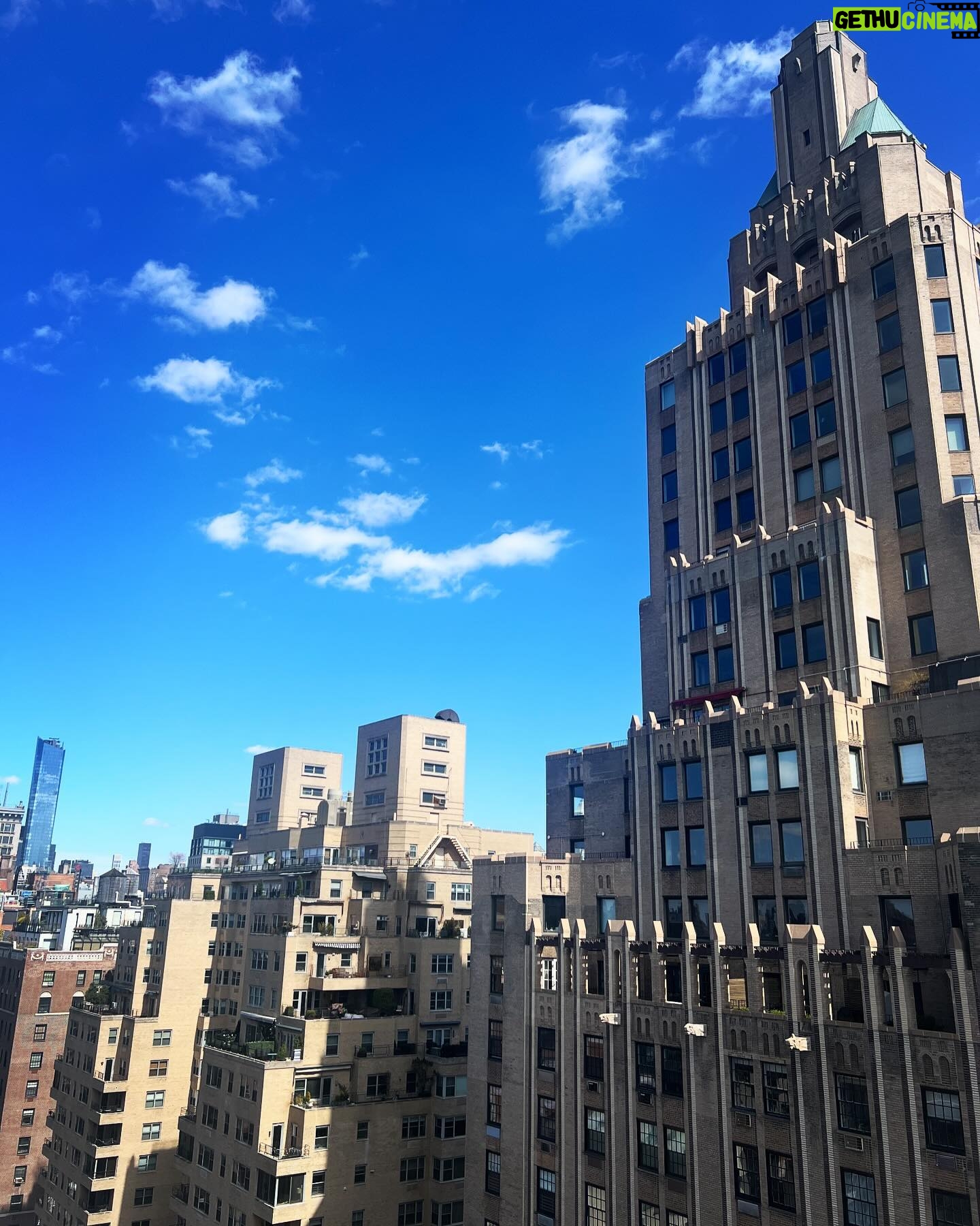 Debi Mazar Instagram - Hello NYC! I came & went, for a quick gig.Sorry to everyone that I couldn’t visit! I kept quiet&focused.4 days ..sigh. So weird to come home to my city/my DNA,and have zero time to see all whom I love.I did get to see Kim & Ruben,Robert &Crispy! That frittata,Kim,was off the hook! 🍳 Thankyou to my host @ilpostoaccanto @bealovesjul @jullovsbea for taking me in and feeding/inspiring me.Greatest love story ever❣️ The love was felt❤️ Didn’t take pics as I was too busy catching up.Phone down.. I had so much dog love with Hoda,Sketchy,Jojo & ZsaZsa!❤️ I’ll be back 🗽