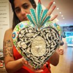 Debi Mazar Instagram - Happy Cinco de Mayo❣️ (I already know it’s NOT your Independence Day.But in USA and on instagram it’s a day to celebrate all things Mexican) I am here for that .. Few more photos from my Mexico work trip -Fruit,Colors,Rosetta,Piñatas, cakewalk,SacredHeart,Daughter ❤️🇲🇽❤️