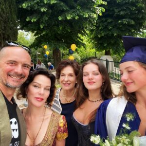 Debi Mazar Instagram - 🎓 GRADUATION DAY!! 🎓Congratulations Giulia!!! 
We are so incredibly proud of you❣️
We moved you from Los Angeles to NYC public schools…
Being moved to Italy,and starting  High School was intense,I know..
New language,new country,new friends..no subway 🤣 
But you did it,and SPECTACULARLY!!!
The International Baccalaureate Program (IB) is no joke,and I’m sorry I couldn’t help you with your homework as much as I wanted to..
We (in the USA) were never even taught the metric system.
Your work ethic is amazing & we are very excited for your next chapter! 
Today was beautiful.
I’m so happy we had Nonna & Evelina with us.
Evelina , was class of 2020,during 1st lockdown,and never got to have a graduation or prom(no one did that year)
so today was sort of a 1st for all,and celebrating YOU was joyous❣️❣️❣️
Congratulations Gabriele @thetuscangun on your hard work too! We did it!
I love you very much! Reach for the sky! Let your summer celebrations begin! 💃🏻💯❤️💋🎓

Thankyou @isf_florence 
& to all of Giulia’s teachers & staff!