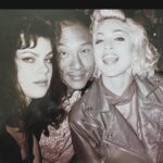 Debi Mazar Instagram - I miss @tsengkwongchi .. So many good times ❣️ He inspired always with his style & asthetic.The best eye! 📸 Full of Joy& Love❤️ Last photo he took of me @tsengkwongchi @munatseng