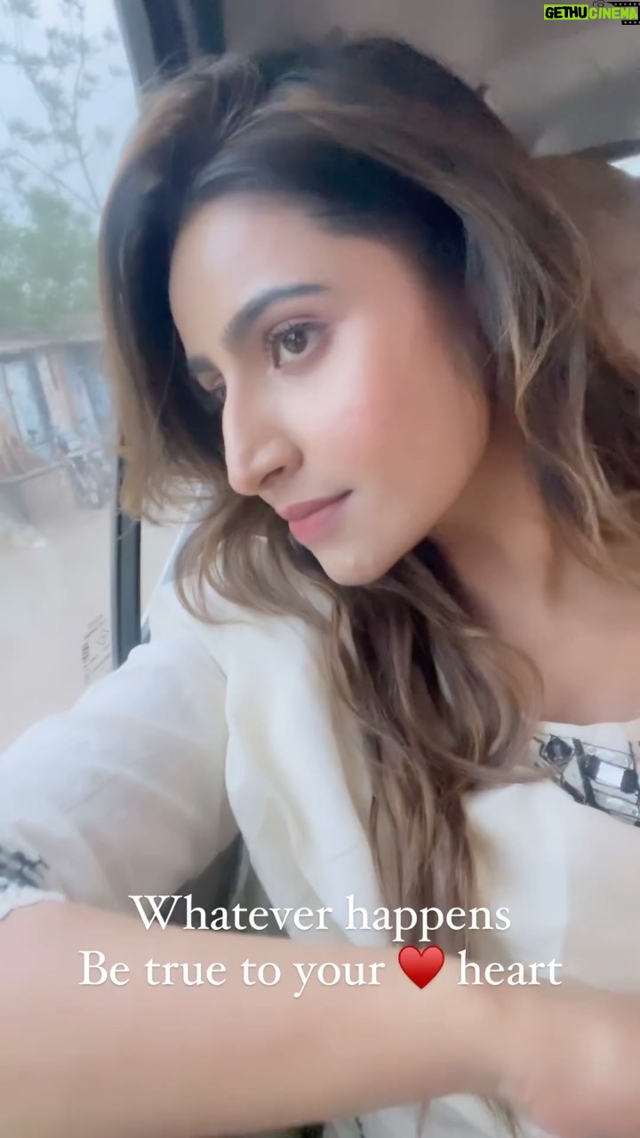 Debjani Deghuria Instagram - Heartssss ❤️ we all eat lies when our hearts ❤️ are hungry …… #debjanideghuria #debjani #debjaniactress #odisha #indianactress #acting #life #actinglife #mypassion #simplicity #white #kiasa #brand #wearing #ethinic #ethinicwear #instagram