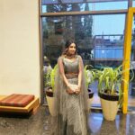 Debjani Deghuria Instagram - Event Night @ Pune .....🎶💜⚡️ 🧿 I Had A Wonderful Evening with All Odia People in Pune: Wearing This gorgeous Outfit @pareenitabbsr Makeup 💄 by Me Hairstyle @geetanjalipalkhe_makeup_artist Jewellery From @pareenitabbsr #eventnight #pune #maharashtra #odiapeople #show #actress #blessed #love #outfitoftheday #looks #hairstyle #debjani #debjanideghuria #mylife #workhard #independent #life #mymakeup #travel #hotel #eventlook #bollywood #ollywood #indianactresses #celebrity #odience #movie #fashion #hairfashion