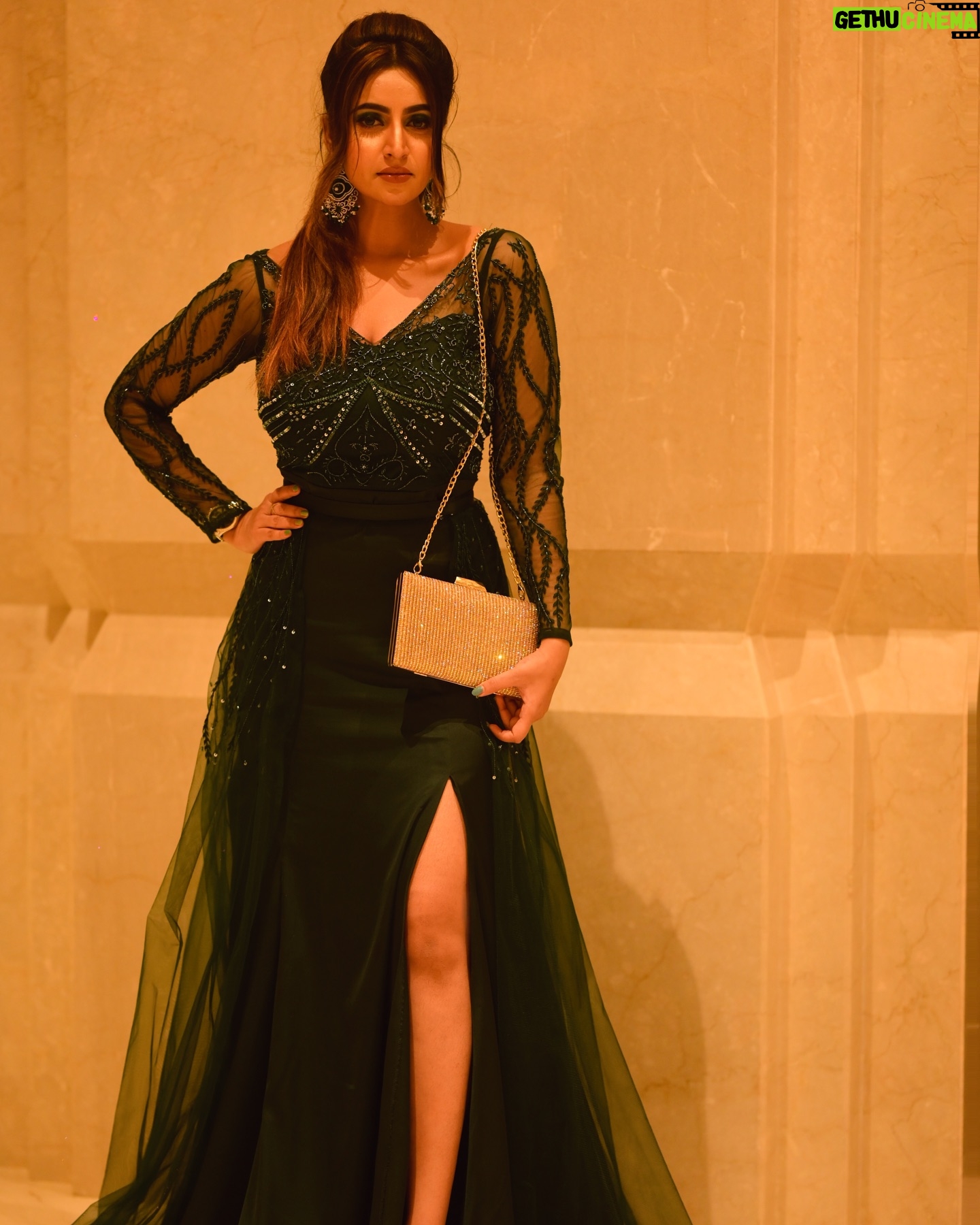 Debjani Deghuria Instagram - Living my cannes dream in this emerald gown ๐ ๐ฅ ๐งฟ๐Dressed in the stunning designer gown by @soulbyindian โฆ Makeup ๐ @dharmanandabarik Hairartist @juliswain7 Shot by @subha__photography #greendress #green #dress #fashion #dresses #ootd #style #outfitoftheday #love #picoftheday #fashionstyle #instagood #photography #model #reddress #outfit #beautiful #fashionblogger #beauty #instagram #blackdress #fashionista #dresshijau #photooftheday #dressmurah #jualdressmurah #dressbranded #blousemurah #skirt #debjanideghuria