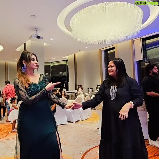 Debjani Deghuria Instagram - And with my designer ..... π₯ she is the reason behind this stunning dress π« Thank you for making such a beautiful dress for me -everyone has commented on how gorgeous it looks. Makeup π @dharmanandabarik Hairstyle @juliswain7 Outfit @soulbyindian #actress #debjanideghuria #debjani #greengown #designer #designergown #fashionstyle #fashion #greengowns #makeupartist #makeupoftheday #hairstylist #movie #act #model #birthdaycelebration #instagood #insta