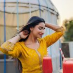 Debjani Deghuria Instagram - “Breathing in, I calm my body. “Take a deep breath and let it all go.” ... 🌻🍹 Just a random candid by @k._.s._.photography_