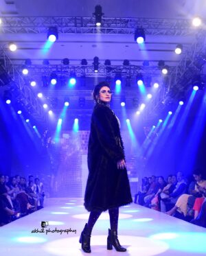 Debjani Deghuria Instagram - @lcjselection.bhubaneswar presents BHUBANESWAR RUNWAY WEEK season 10 👓 SHOWSTOPPER FOR @_duas_creation_ 

Stepping into the 90s glam time machine with satin, fur, and stockings - courtesy of Duas Creation. ✨ @_duas_creation_  @0_sareena_10 

SHOW DIRECTOR  @john_ajay_official 

Designer @_duas_creation_ 
Stylist- @ethenpradhan 
Backstage- manhee 
Photography by - @akhilphotography_ap 
Makeup @indulgethesalon 

#debjanideghuria #showstopper #bhubaneswar #bhubaneswarrunwayweek #bhubaneswarbuzz #actress #debjani #john #director #showstppper #bhubaneswarrunwayweeksesson10