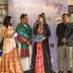 Debjani Deghuria Instagram - Happy to promote Odisha Handloom Treasures as the Showstopper for @odishafashionweek Season 1 held at @govt_iti.bbsr Designs : @earthy_hues_india Sarees : Talented weavers of @antaran_transformingcrafts from Maniabandha & Gopalpur Clusters Jewellery: @lcjsilver.lalchandjewellers HMU: @glamupbysonalii Styling: @sibiyansaron Choreographer: @prasantdasofficial Host : @thefootstepsofficial Co-Host : @keembadanti @odishamodelmirror