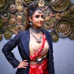 Debjani Deghuria Instagram - ❤️ Happy to promote Odisha Handloom Treasures as the Showstopper for @odishafashionweek Season 1 held at @govt_iti.bbsr Designs : @earthy_hues_india Sarees : Talented weavers of @antaran_transformingcrafts from Maniabandha & Gopalpur Clusters Jewellery: @lcjsilver.lalchandjewellers HMU: @glamupbysonalii Styling: @sibiyansaron Choreographer: @prasantdasofficial Host : @thefootstepsofficial Co-Host : @keembadanti @odishamodelmirror