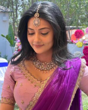 Debjani Modak Instagram - 💜
Wearing- @label_srivastra 
@neelias_official