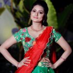 Debjani Modak Instagram - 💚❤️Thank you for such a memorable evening @starmaa #starmaaparivaarawards #dussehra #comingsoon