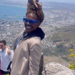 Deborah Joy Winans Instagram - South Africa vibezzzzzz…God is good🙌🏿💜 Thank you Uncle B🤗🤗🤗 and thank you @tablemountainca for such a beautiful time at the top🫶🏿🫶🏿🫶🏿